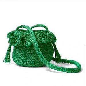 NWT! Rhode x Target collab Woven Raffia Kelly Green Bucket Bag